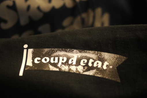 Coup02